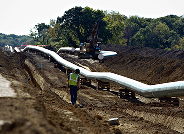Oil Pipeline Design for Safety